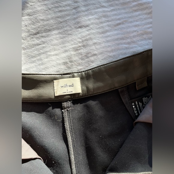 Wilfred aritzia synthetic leather modern cargo pants - Picture 5 of 11